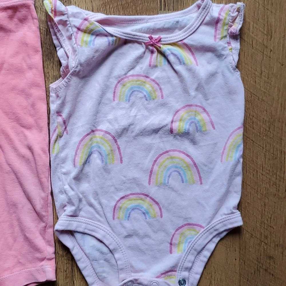 Carters Girls‎ Rainbow Short Sleeve Onesie with Pants Outfit 6M